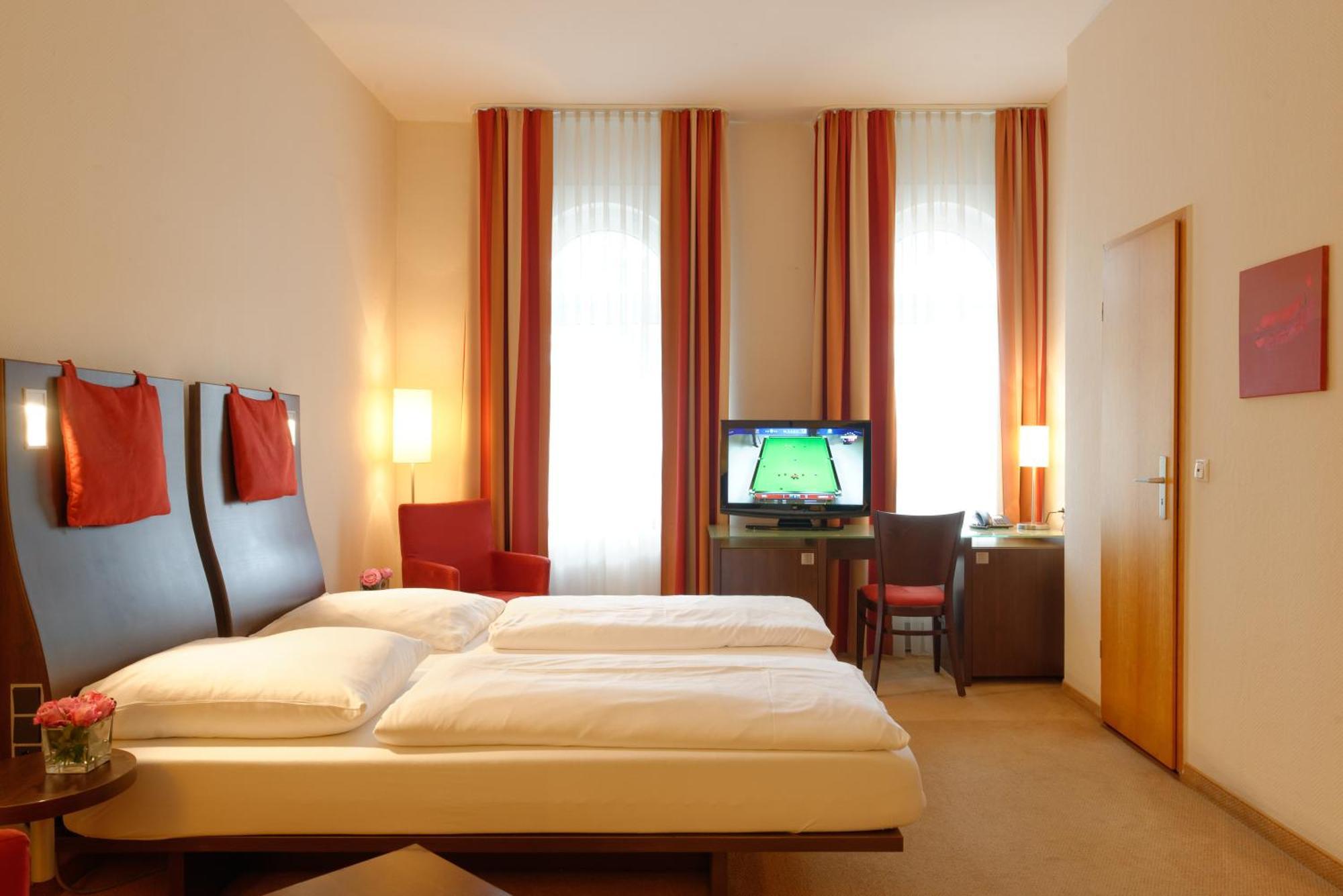 Maris Hotel Steinhude Bagian luar foto