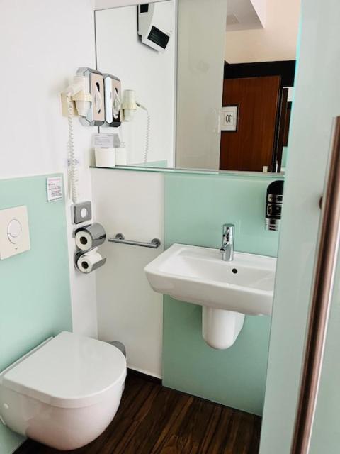 Maris Hotel Steinhude Bagian luar foto